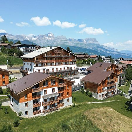 Terresens - Les Fermes Du Mont-Blanc Aparthotel Combloux Kültér fotó